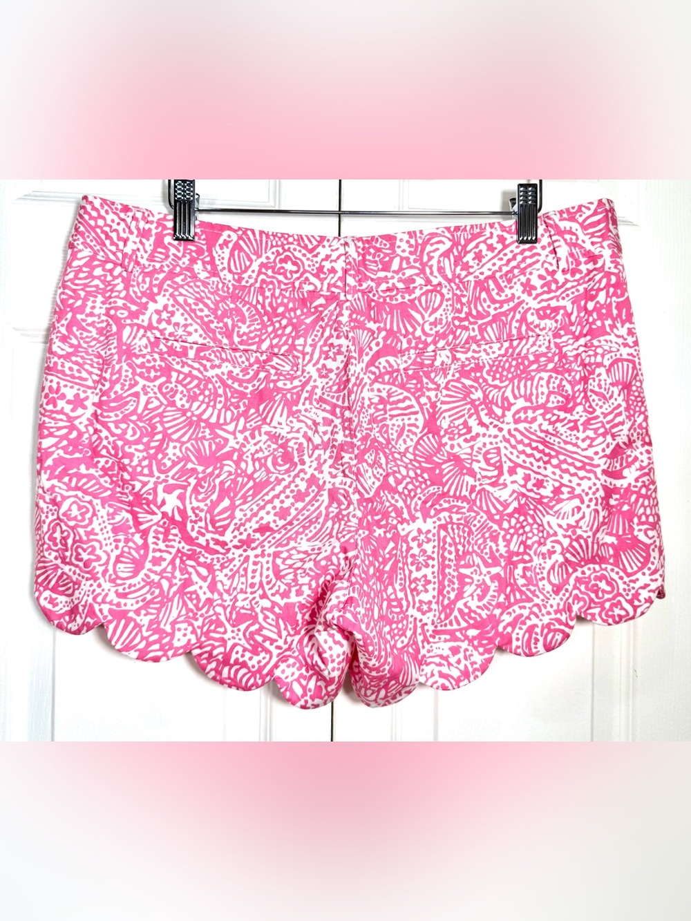 Lilly Pulitzer Buttercup Scalloped Shorts Get Crackin Sea Life Print Size 10 - Picture 3 of 12